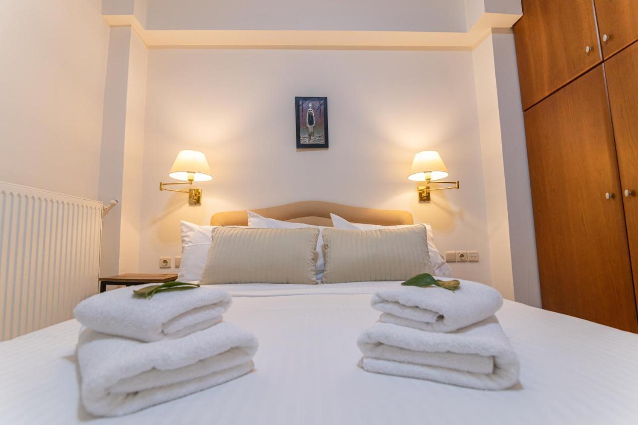 In Marble Hotel Volos Luaran gambar