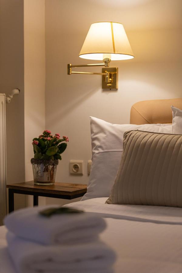 In Marble Hotel Volos Luaran gambar